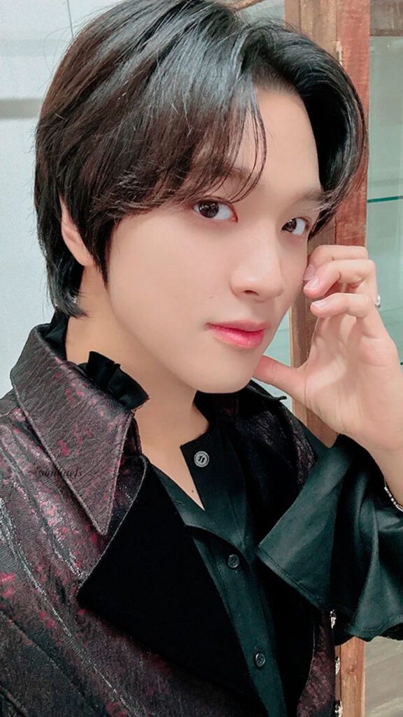 Secret Castle (Selfie) HAECHAN