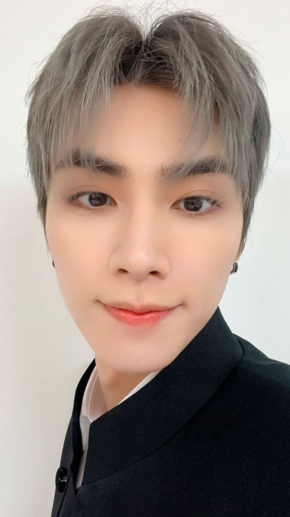 High School (Selfie) XIAOJUN