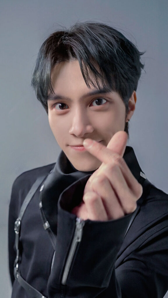 Senior Agent Selfie HENDERY