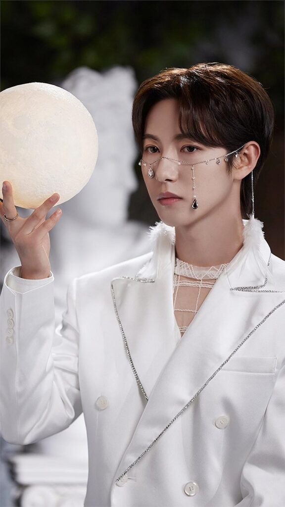Special Behind RENJUN